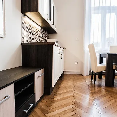 In Apartament Budapeszt