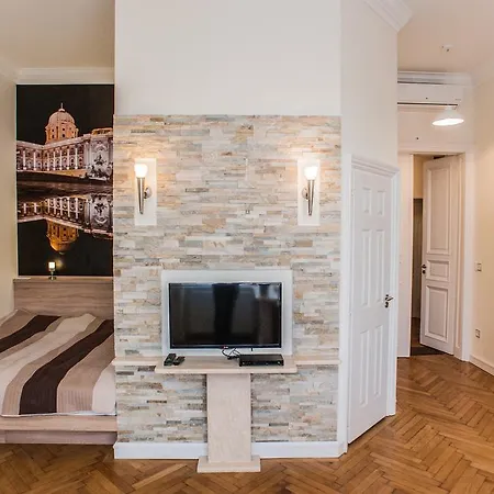 In Apartament *