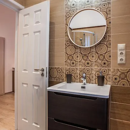 Apartament In *