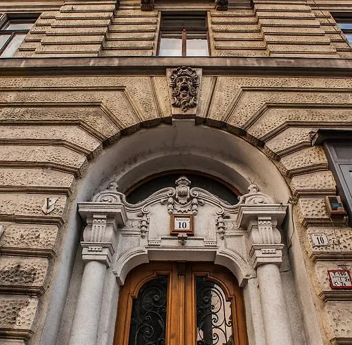 Apartamento In *
